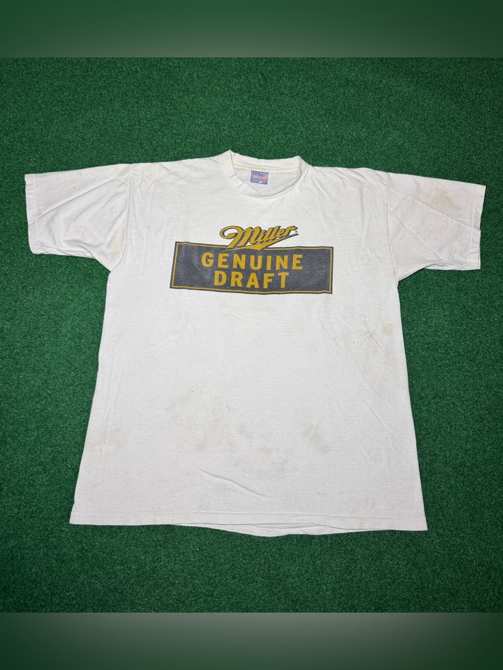 Miller Beer Vintage T Shirt 90s Y2K Genuine Draft Beer Logo XL Graphic Shirt